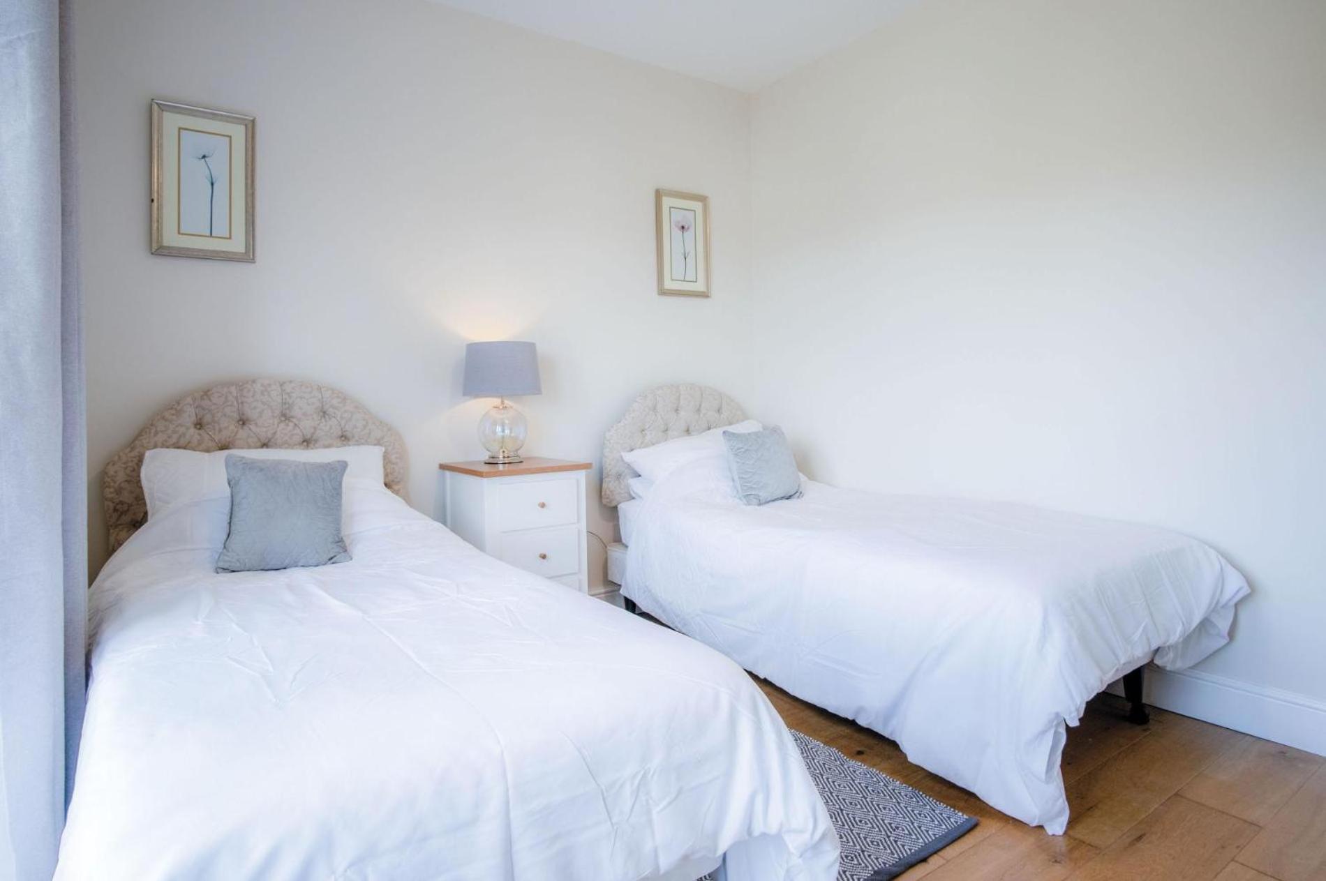 Sorrento - 3 Bed Holiday Home - Wisemans Bridge Stepaside  Buitenkant foto