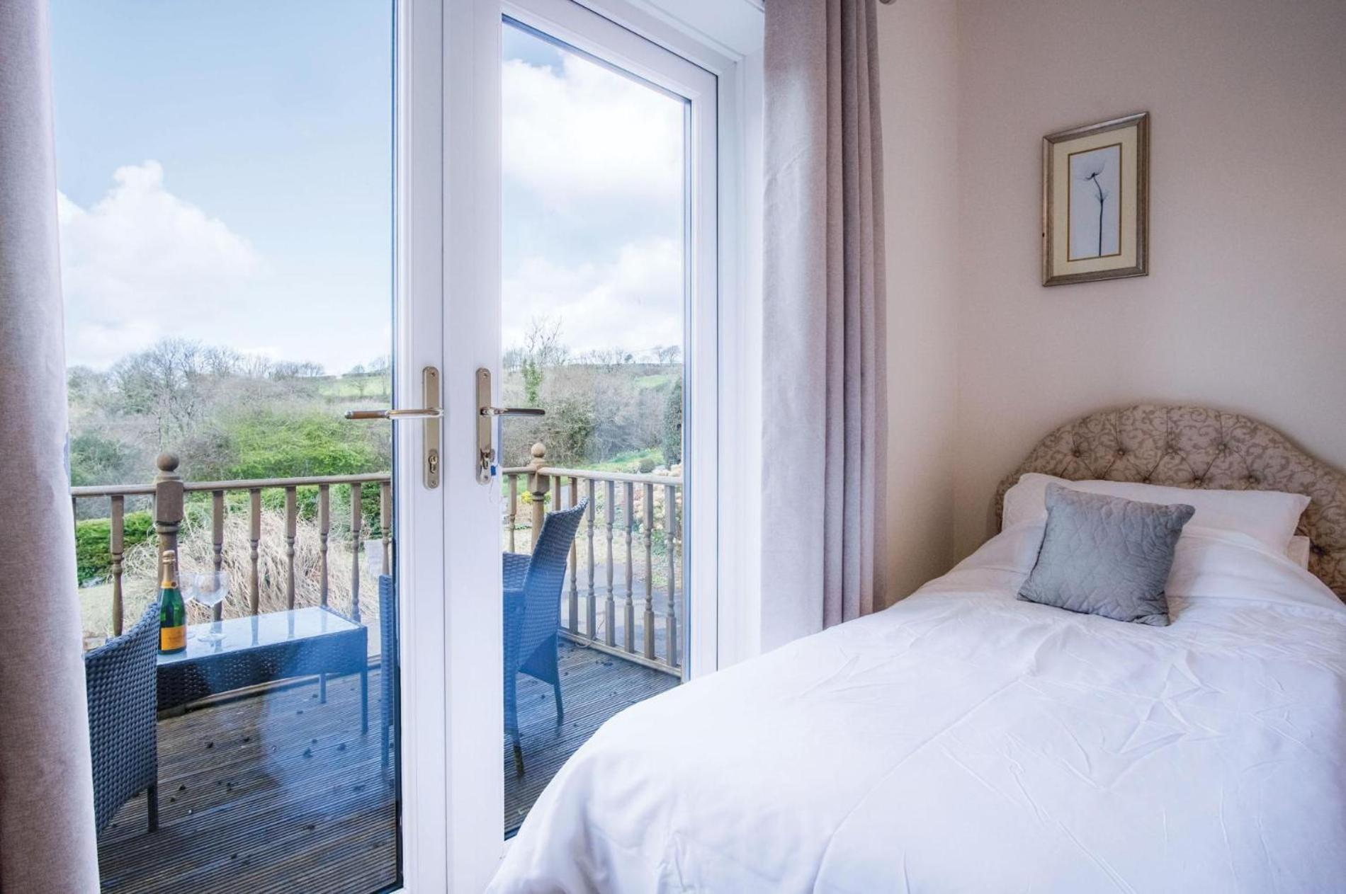 Sorrento - 3 Bed Holiday Home - Wisemans Bridge Stepaside  Buitenkant foto